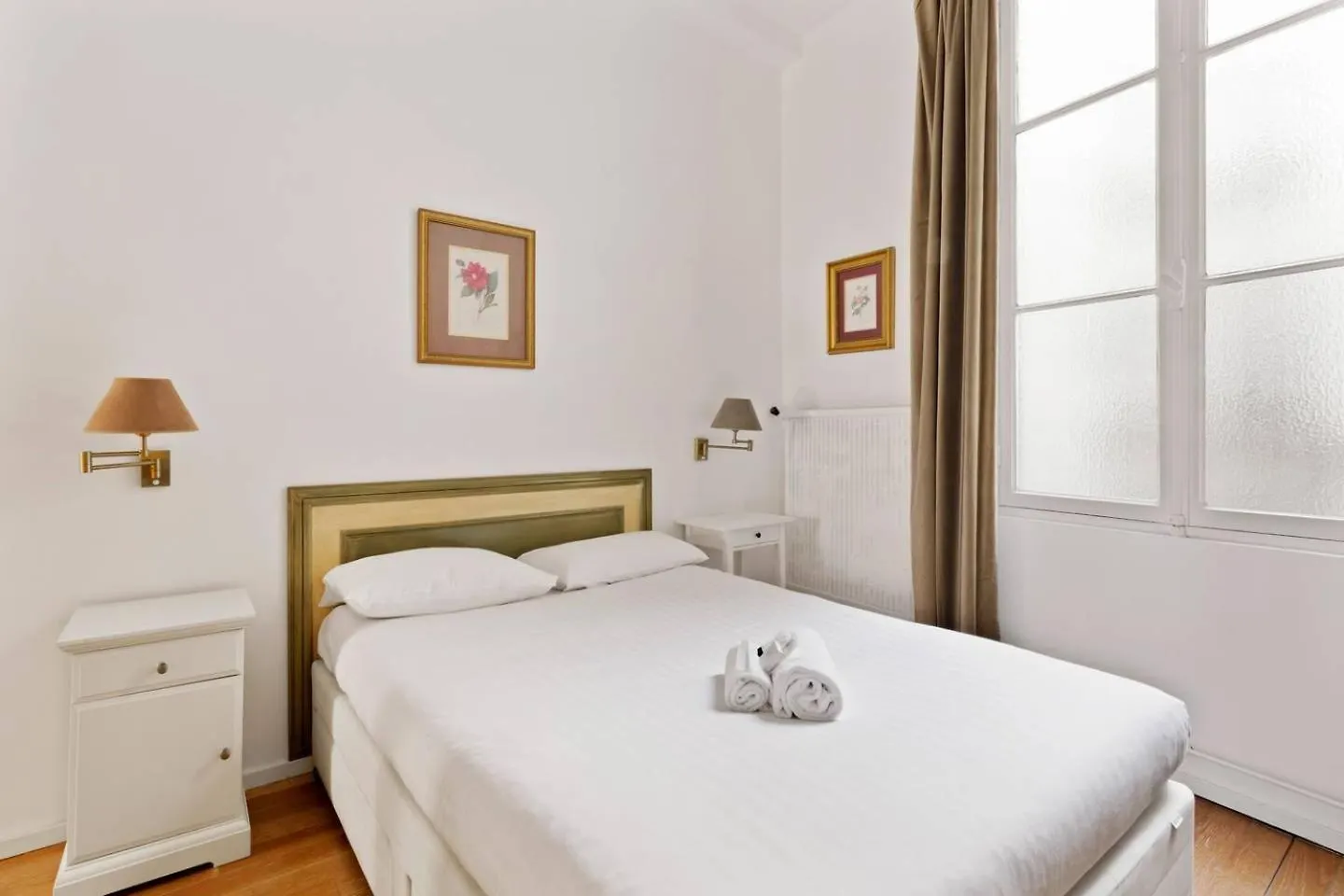 Guestready-Apt Pour 4, Lumineux Au Coeur De Paris Apartment